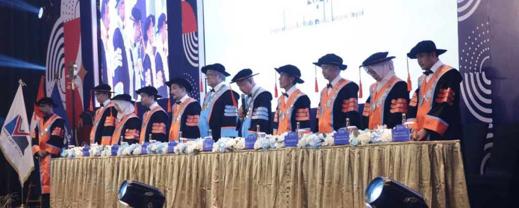 162 Lulusan Resmi Dilantik pada Wisuda ITEBA ke-4 Tahun 2025, Siap Berperan dalam Pembangunan Bangsa