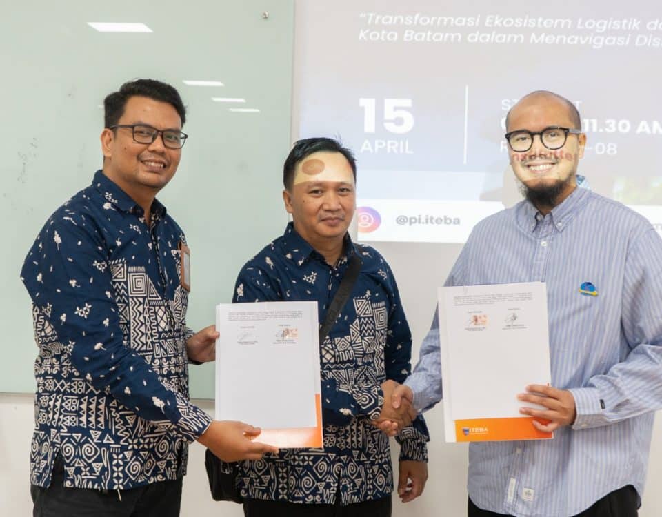 Perkuat Sinergi Akademik dan Industri, Prodi Perdagangan Internasional ITEBA Gelar Kuliah Umum Logistics Management dan Teken MoA dengan ALFI Batam Perkuat Sinergi Akademik dan Industri, Prodi Perdagangan Internasional ITEBA Gelar Kuliah Umum Logistics Management dan Teken MoA dengan ALFI Batam